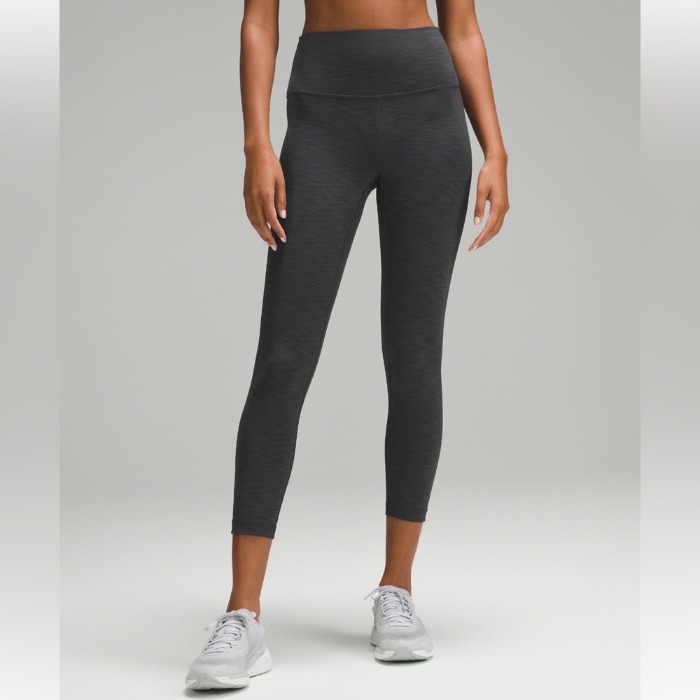 Lululemon Heathered Graphite Grey Wunder Train 25”